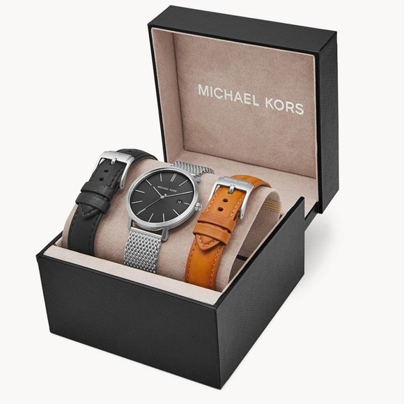 NWT MICHAEL KORS Blake Watch Giftset MK8736 - Picture 6 of 9